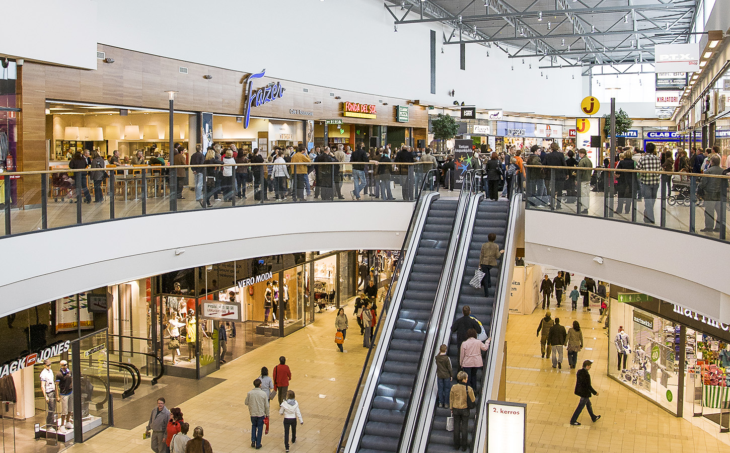 Shopping Centres in FInland - Forum, Kamppi, Itis ...