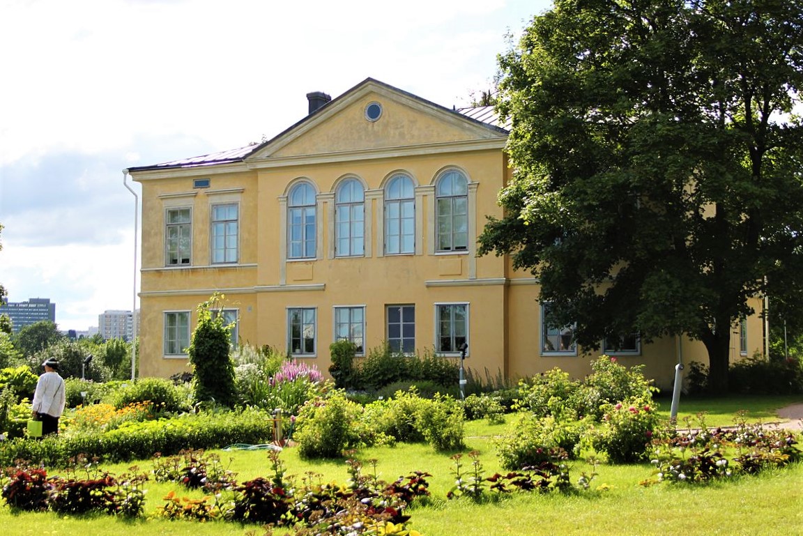 Kumpula Manor