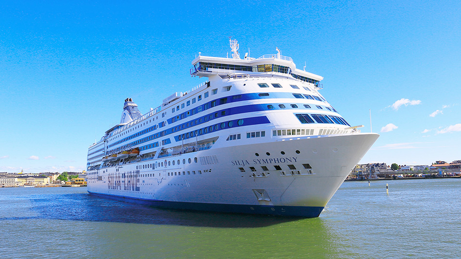 largest cruise ship built in finland