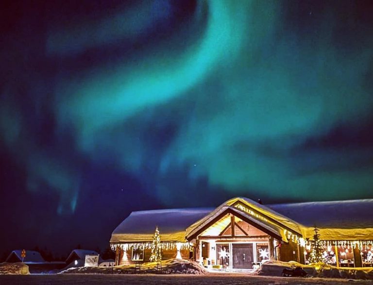 Northern Lights Village Levi Glass Igloo Resort Under Aurora Borealis